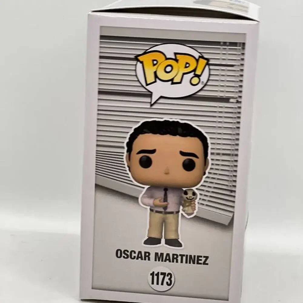 Oscar with Scarecrow Doll The Office Pop! Vinyl